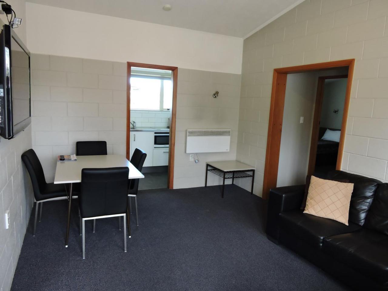 219 On Johns & 4* Christchurch