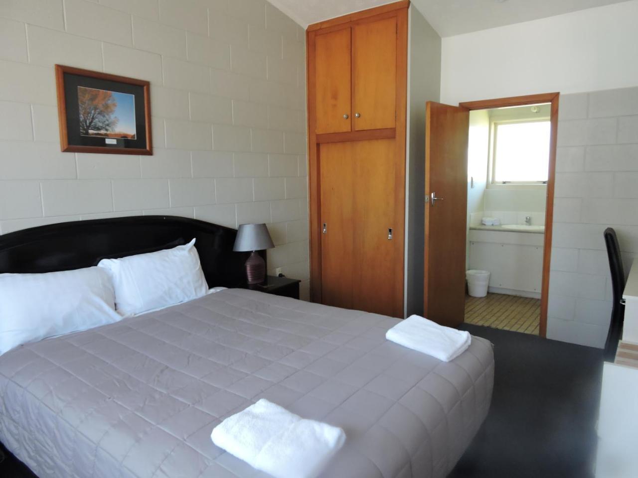 Holiday park 219 On Johns & 4*
